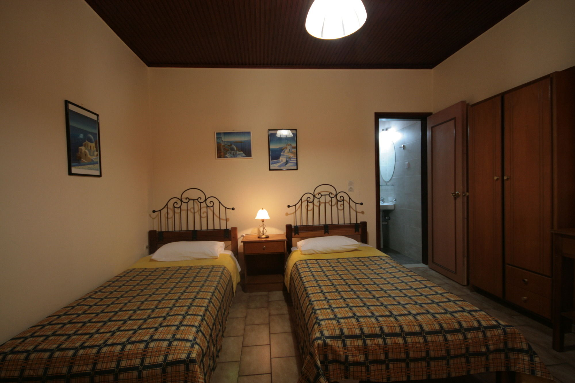 Фото Helena Hotel