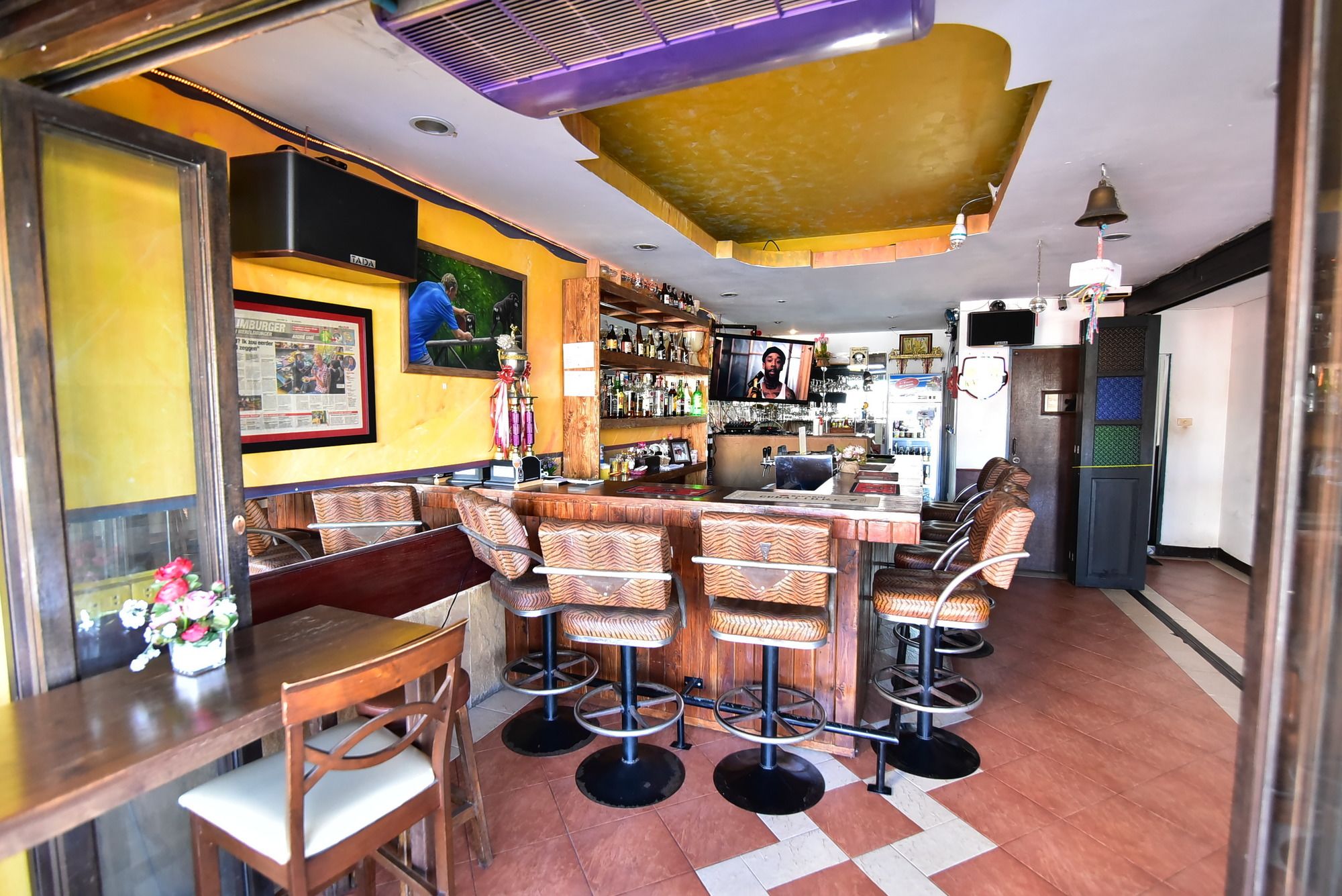 Фото Enjoy Andre Restaurant & Room