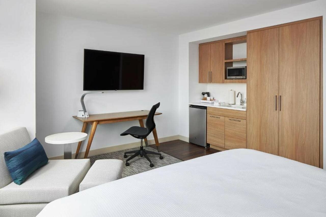 Фото Element Valley Forge