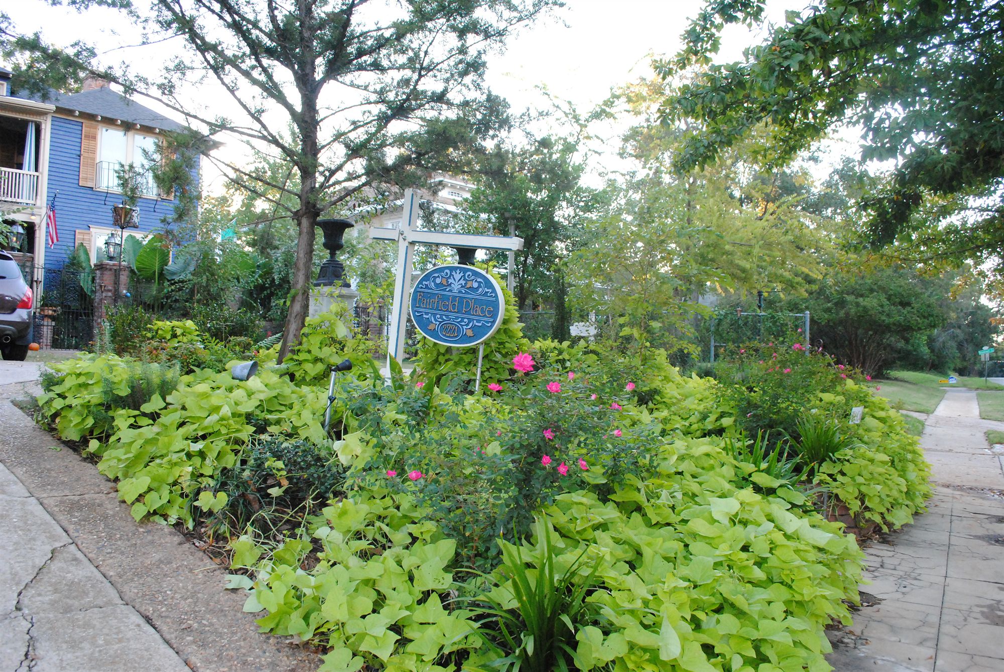 Фото Stay Fairfield - Fairfield Place and Fairfield Manor Bed & Breakfast