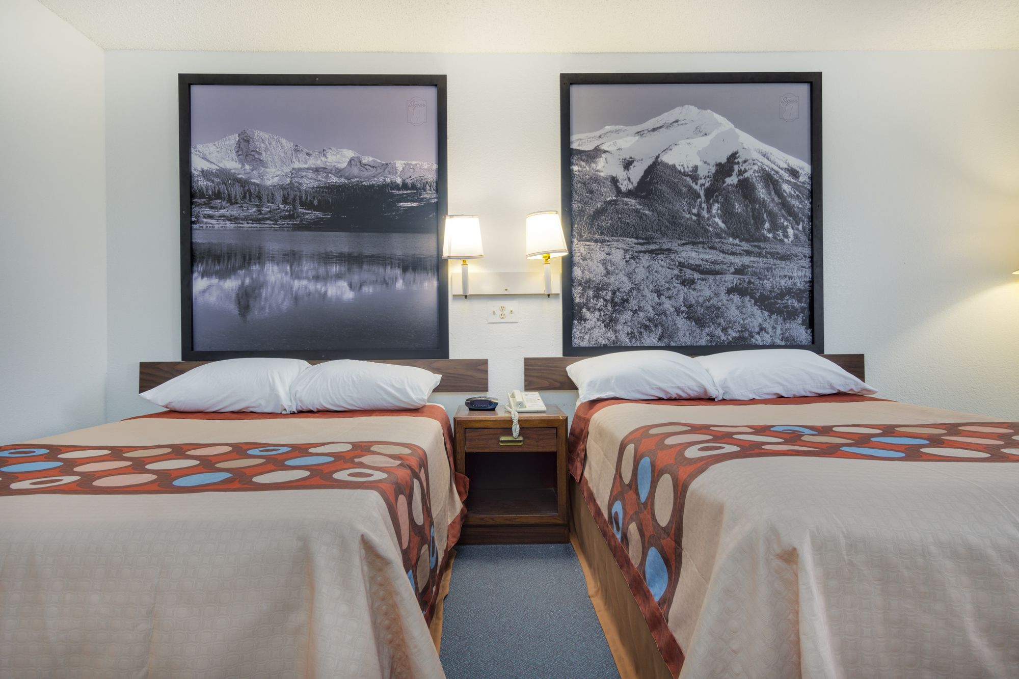 Фото Super 8 Limon