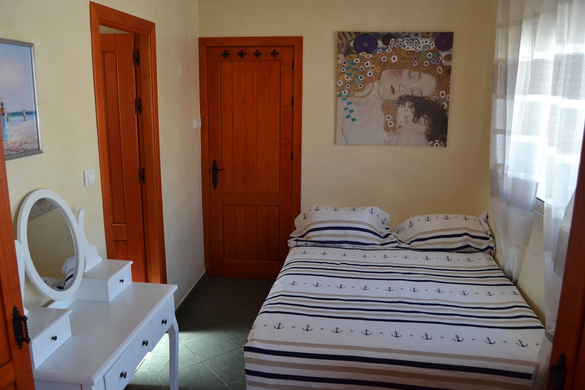 Фото Hof van Holland Carihuela