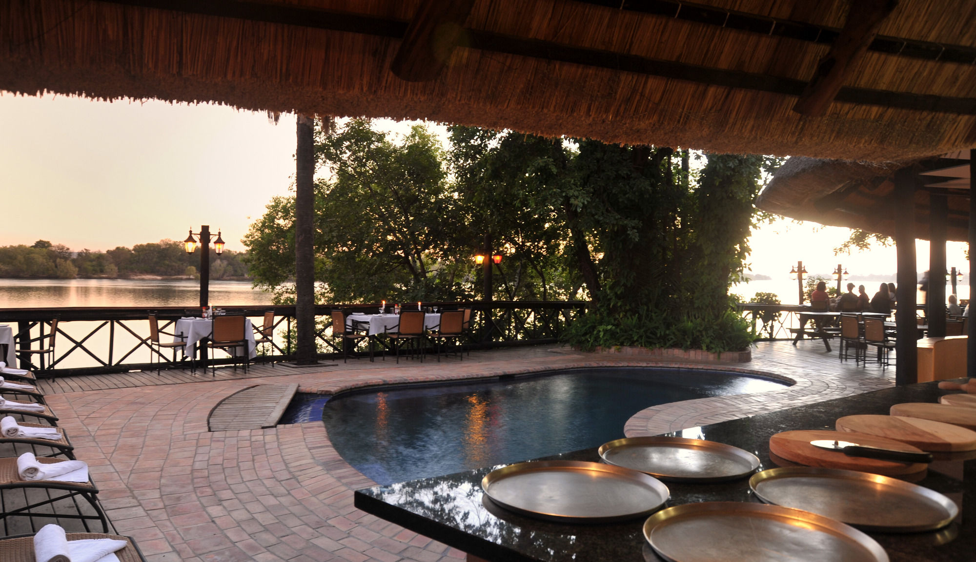 Фото Victoria Falls Waterfront