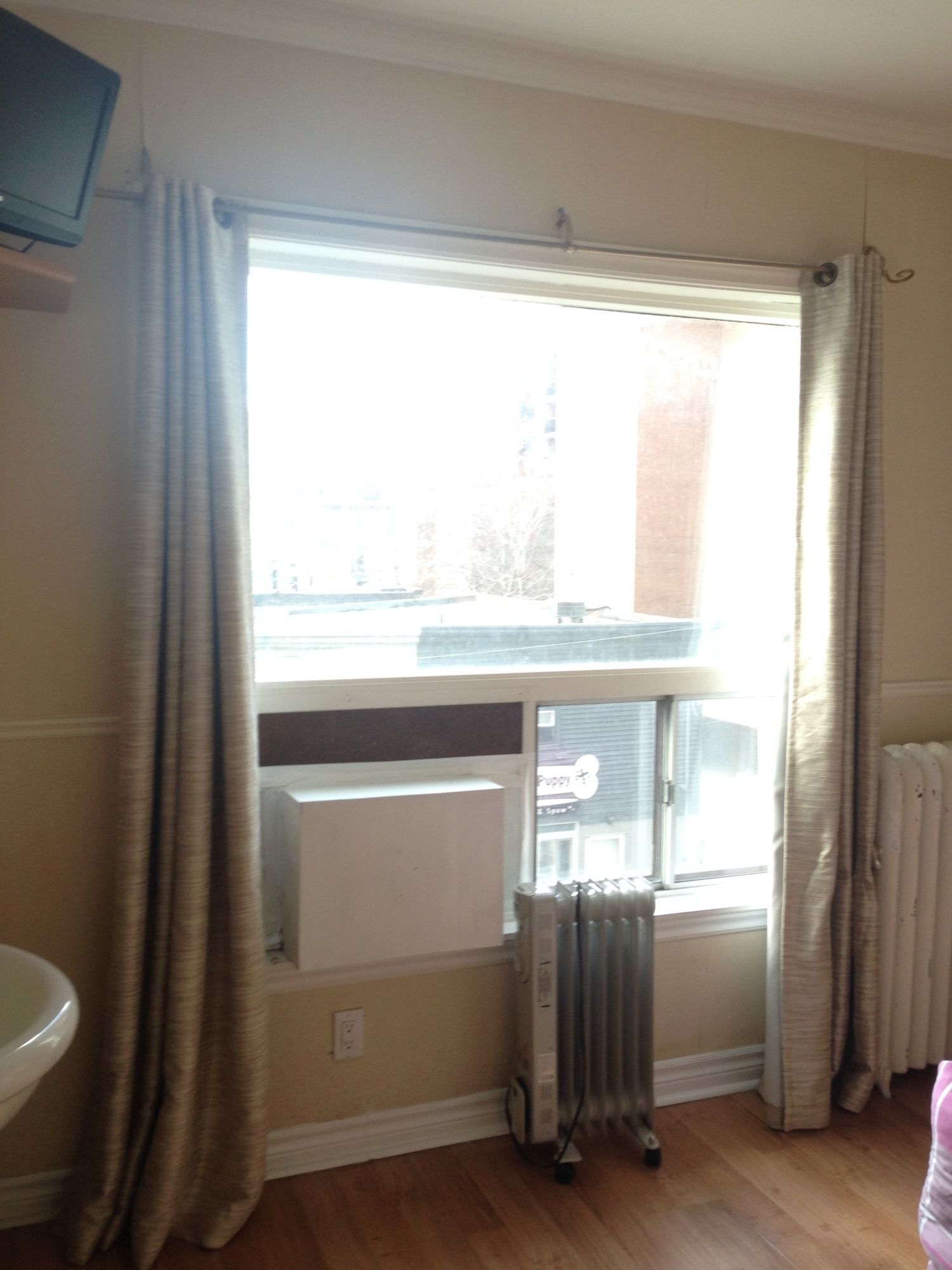 Фото The Rex Hotel