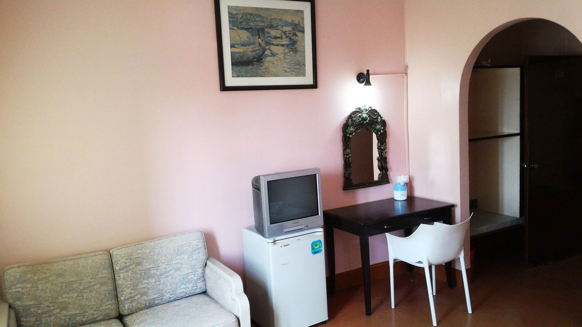 Фото S2s Queen Trang Hotel