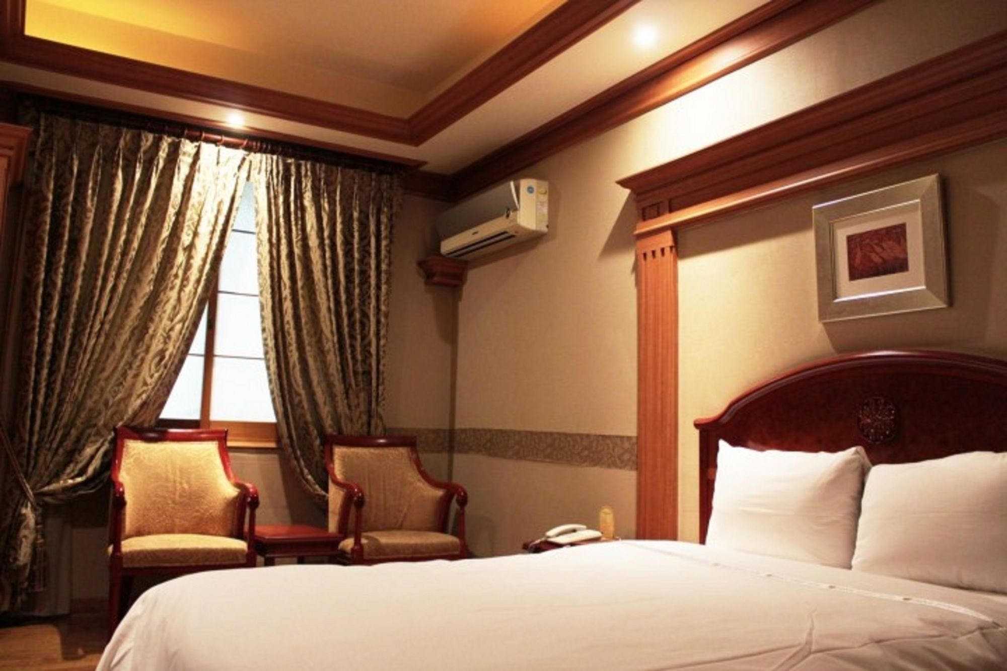 Фото Browndot Gwangju Sangmu