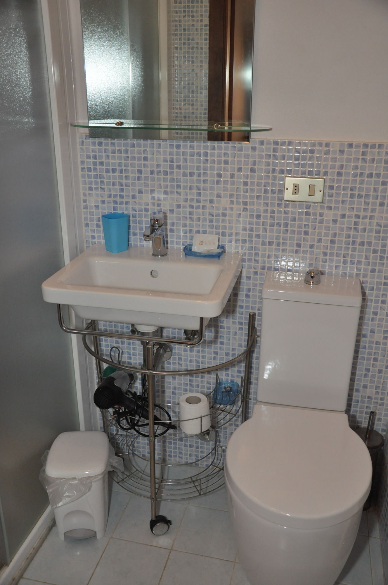 Фото At Home Bed and Breakfast