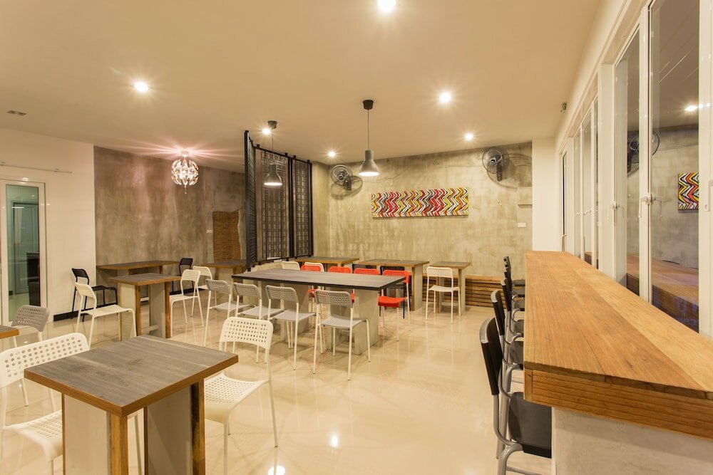 Фото Krabi Inn & Omm Hotel