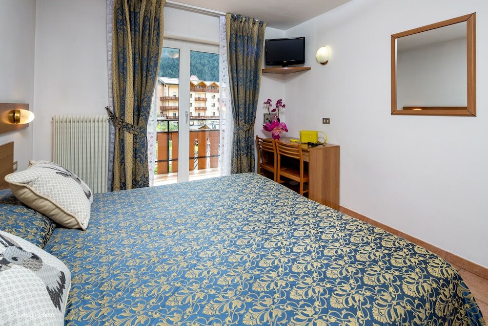 Фото Hotel Alpen Andalo