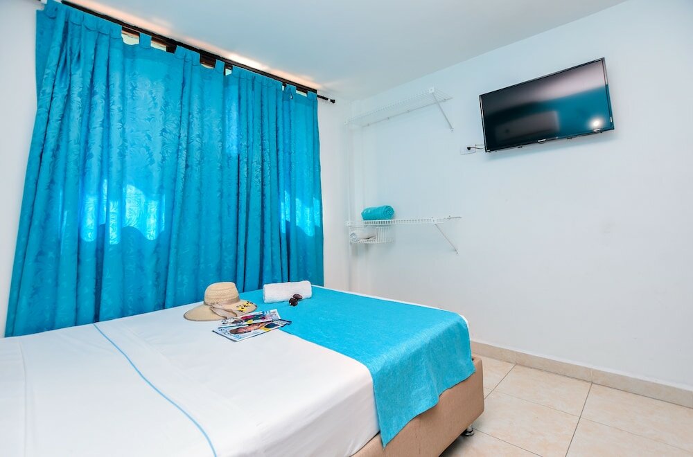 Фото Hotel Taybo Beach