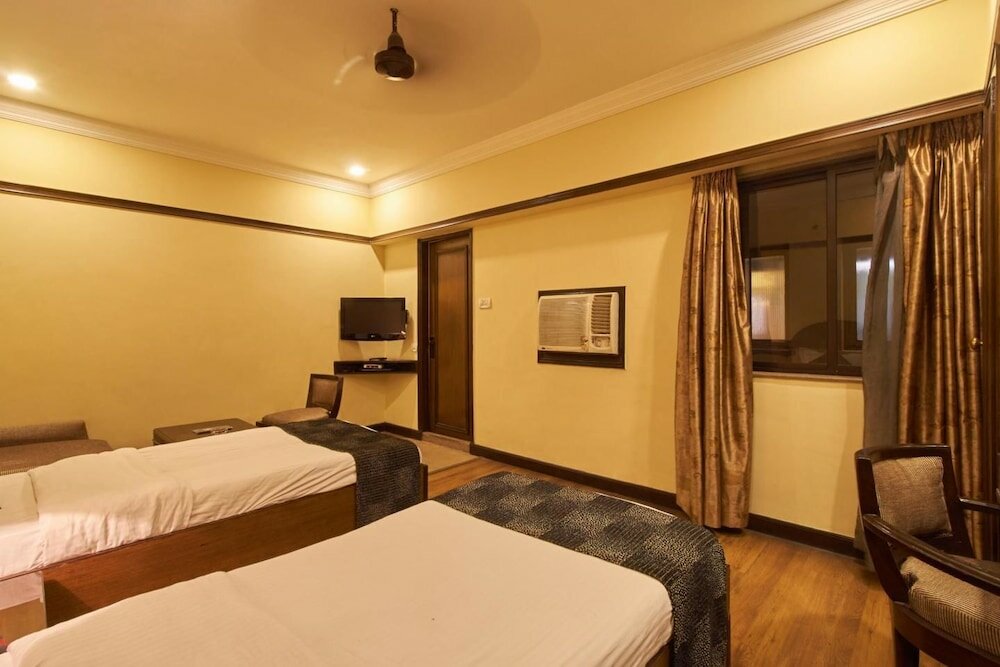 Фото Lytton Hotel