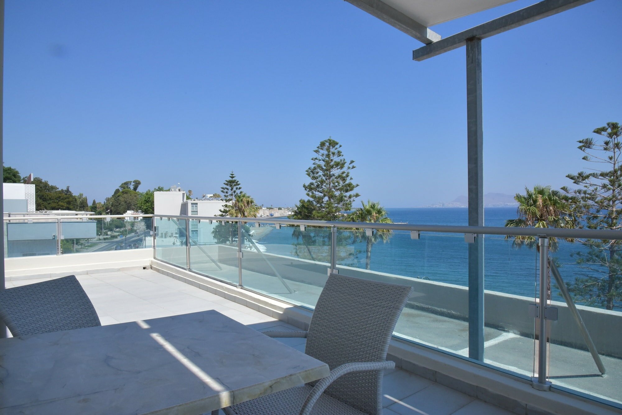 Фото Bristol Sea View Apartments