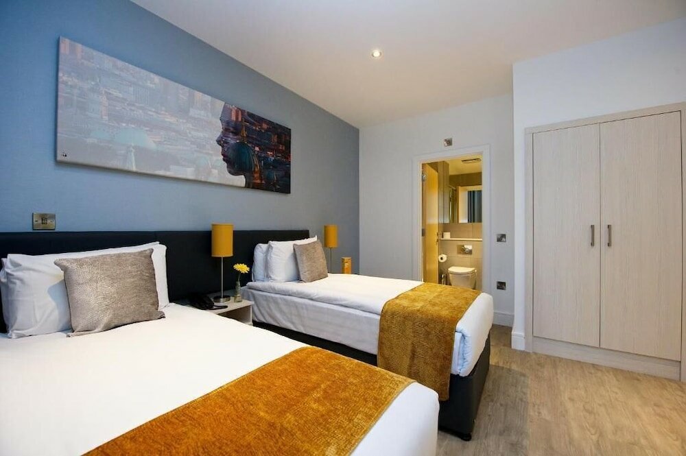 Фото Staycity Aparthotels London Greenwich High Road