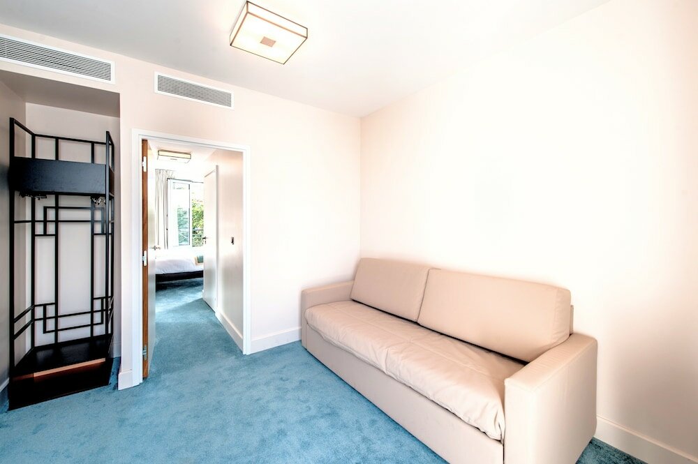 Фото Best Western Hotel Journel Antibes-Juan-les-Pins