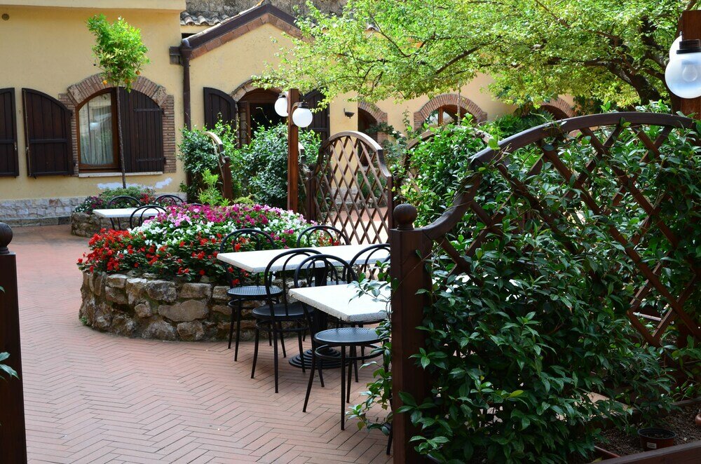 Фото Hotel Torre Sant Angelo