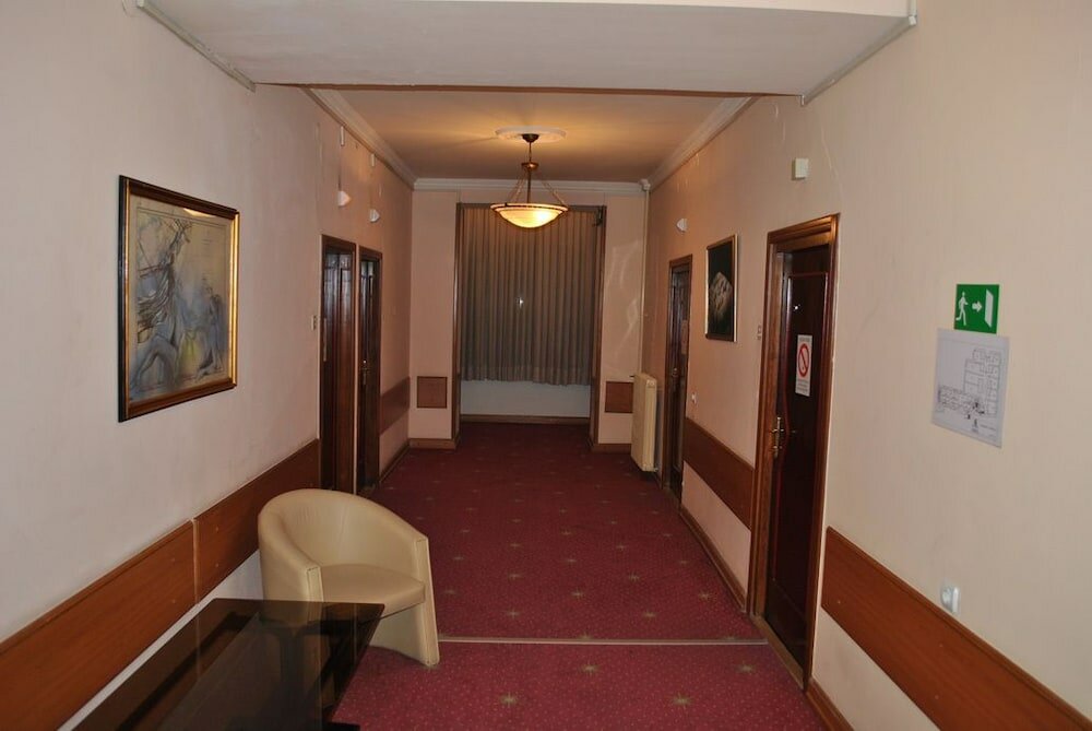 Фото Hotel Kasina