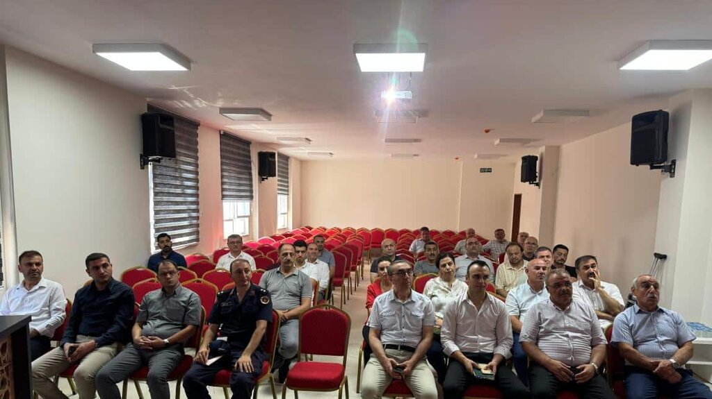 Educational center Halk Egitim Merkezi, Vezirkopru, photo