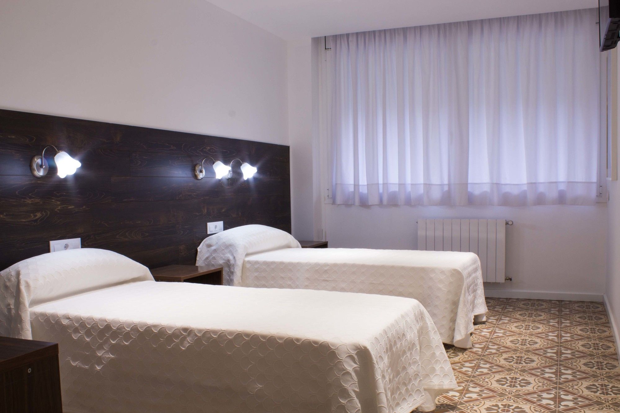 Фото Hostal Nova