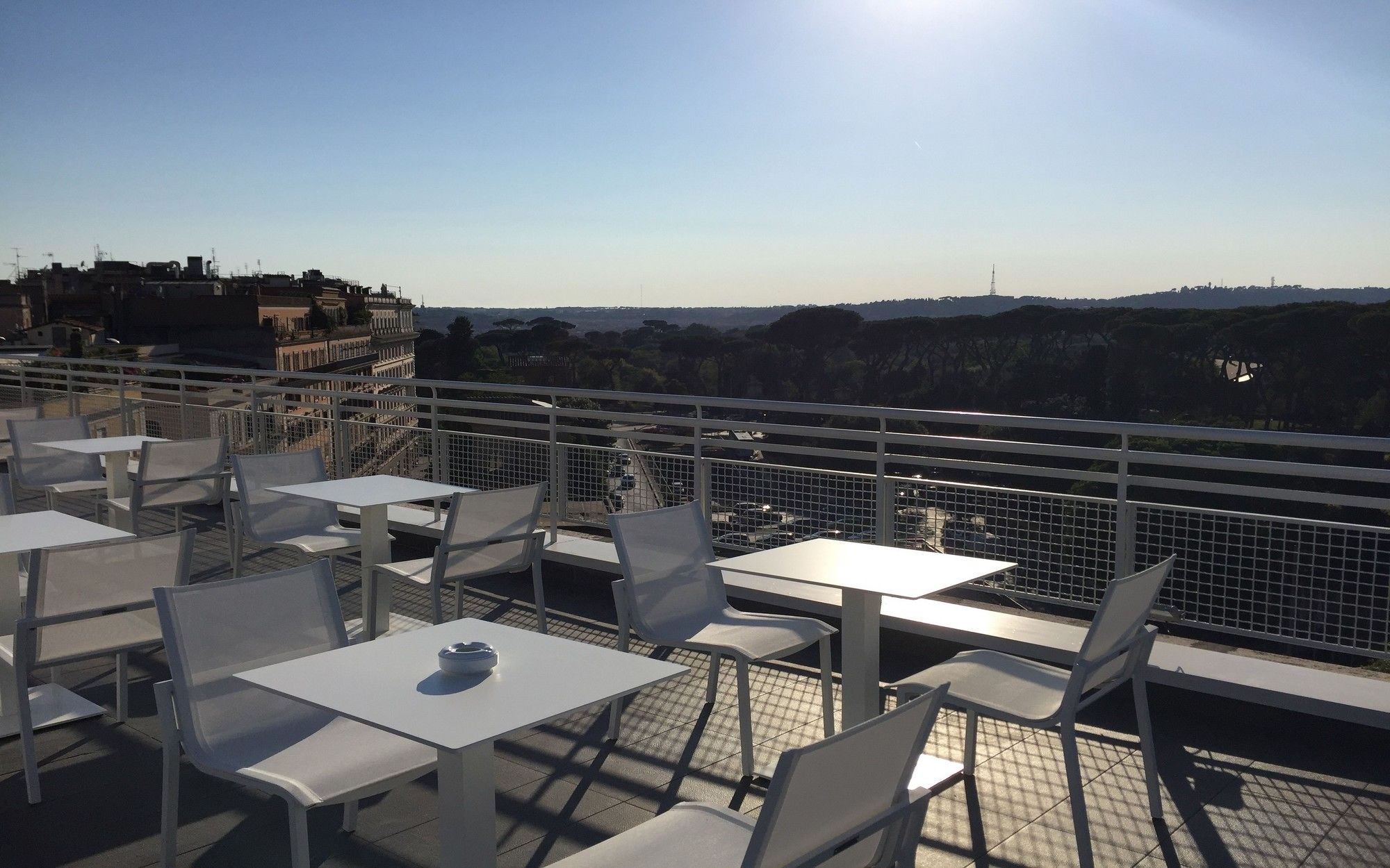 Фото The Tribune, part of JdV by Hyatt