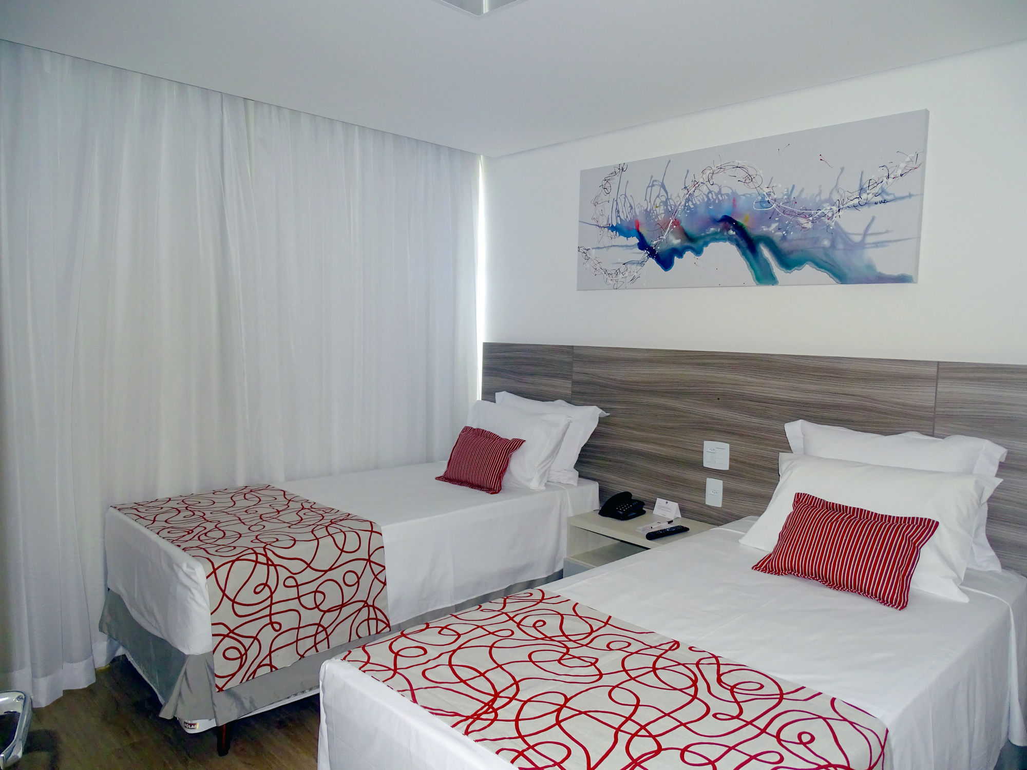 Фото IT Itabira Hotel