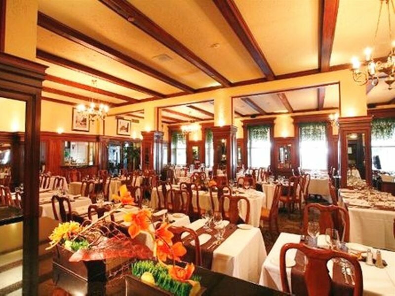 Фото Отель Clarendon