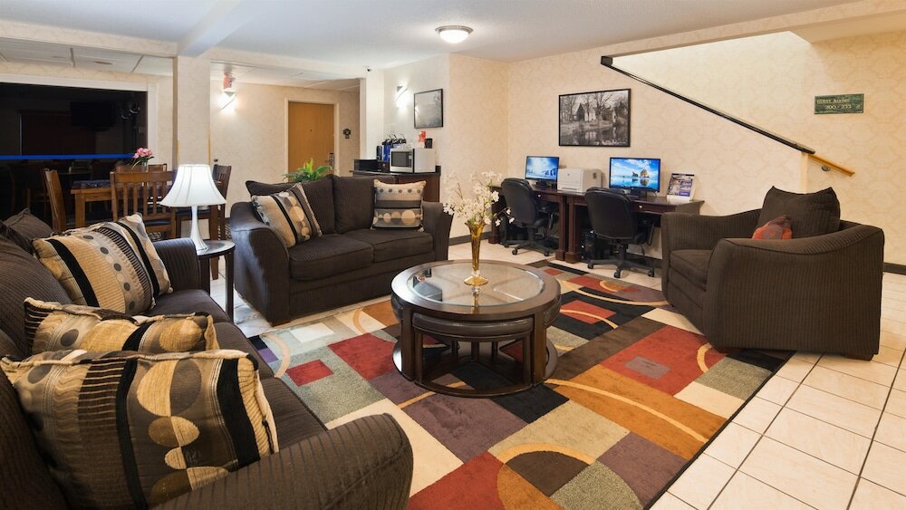 Фото Best Western New Baltimore Inn