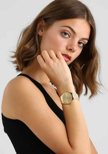 Emin Saat Fotoğraf 1