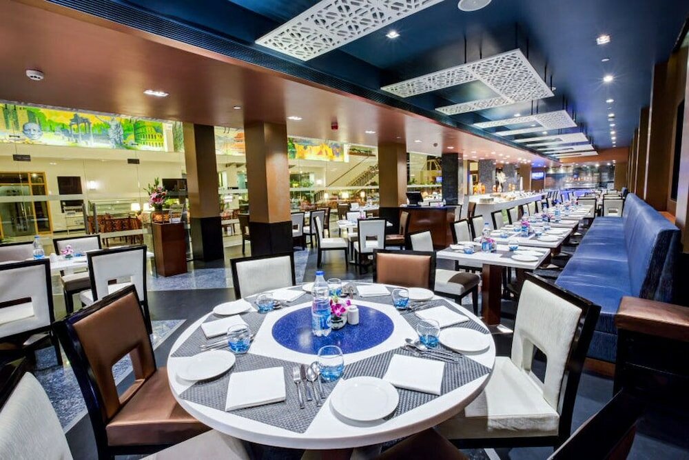 Фото Radha Regent