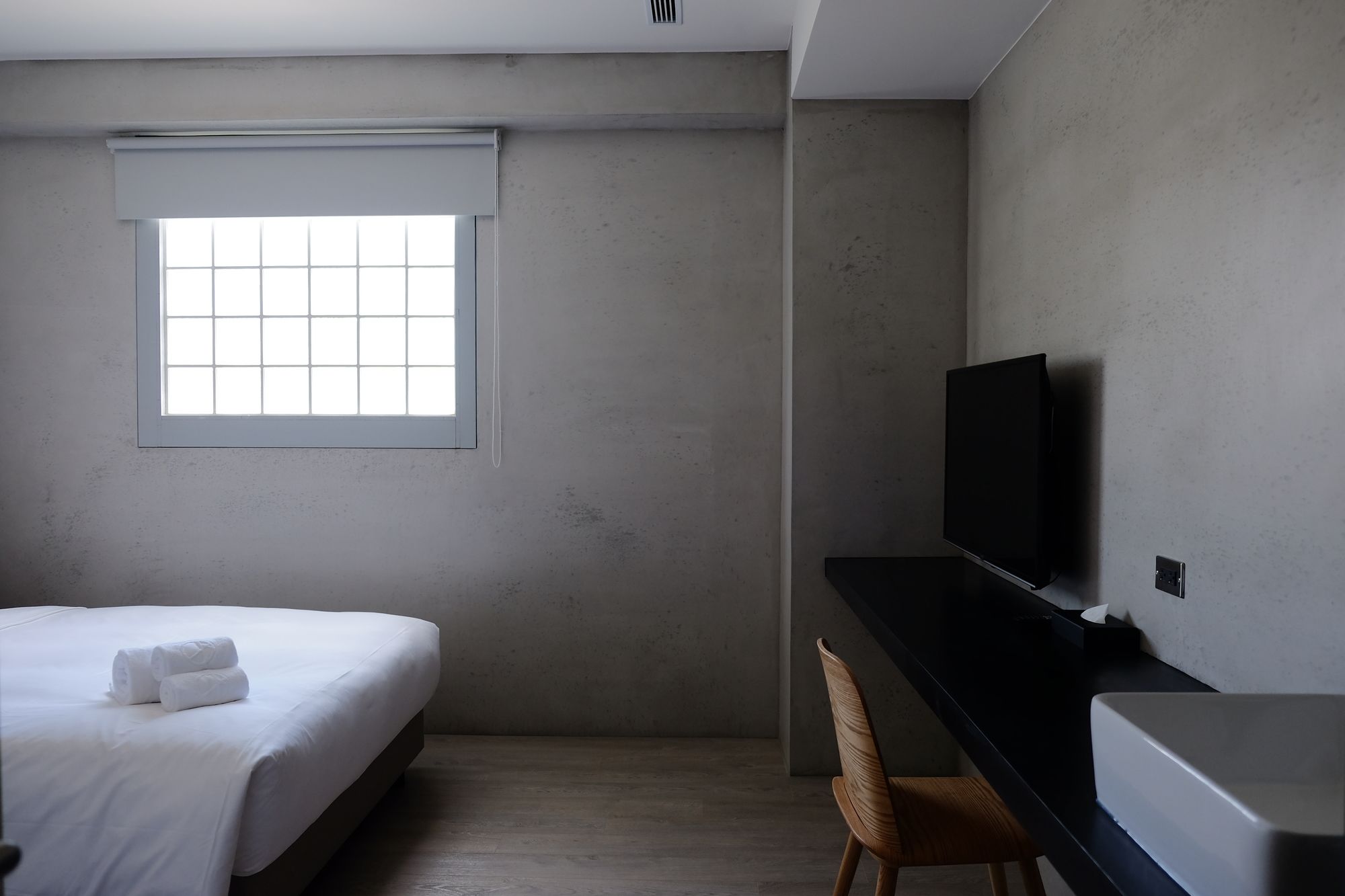 Фото Waterfront Hotel