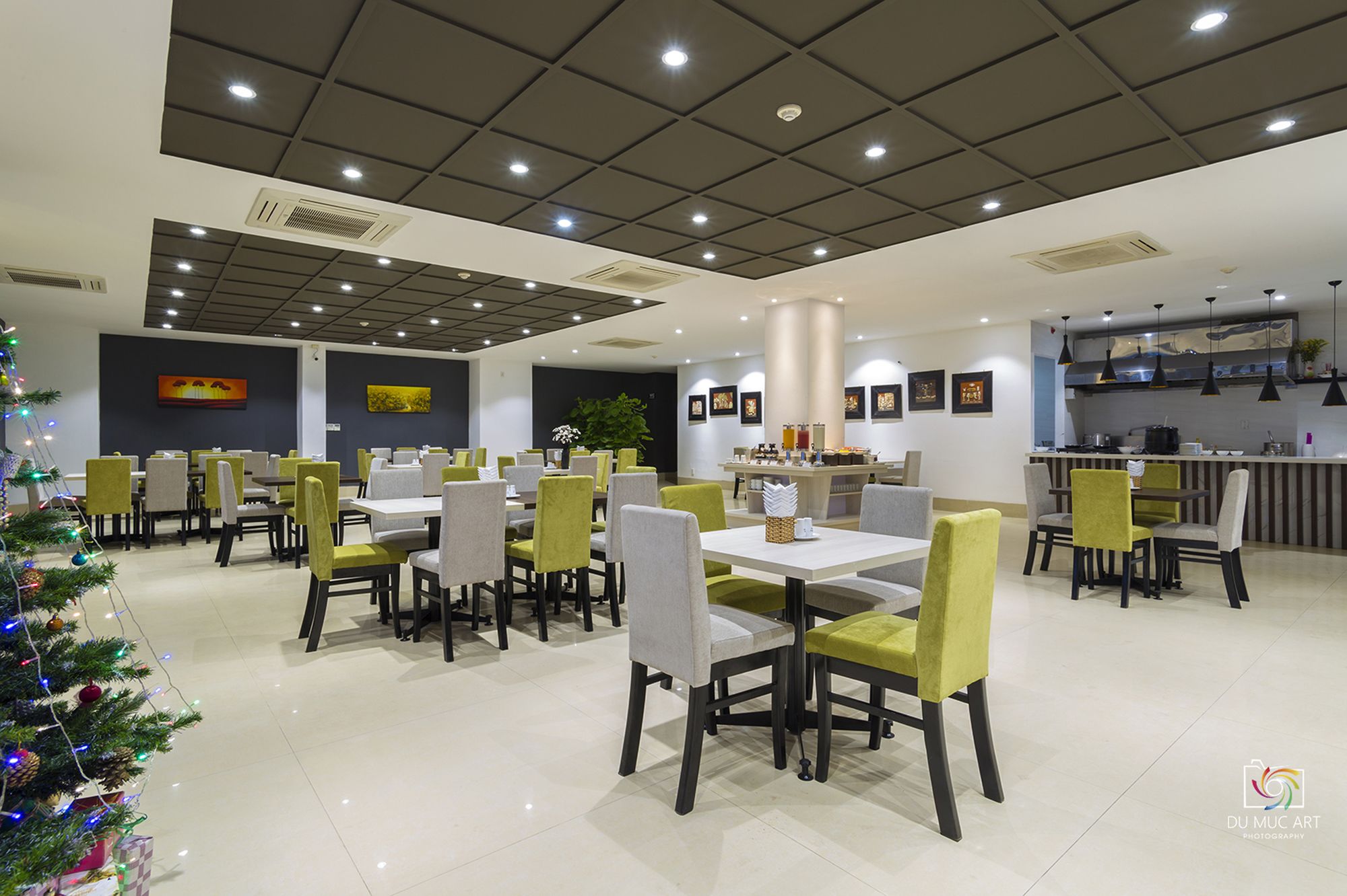 Фото Salem Riverside Hotel