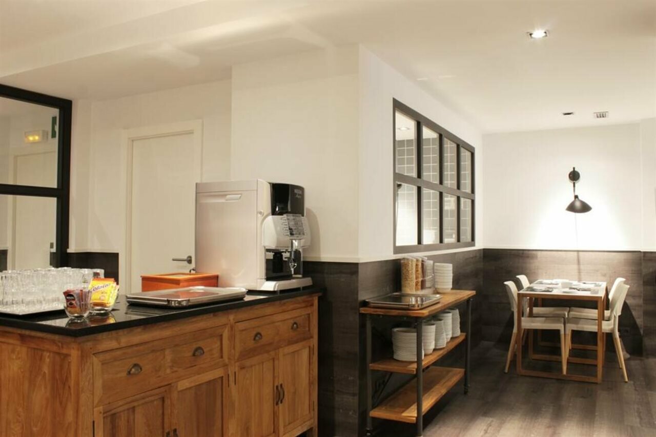 Фото Hotel Paral·lel