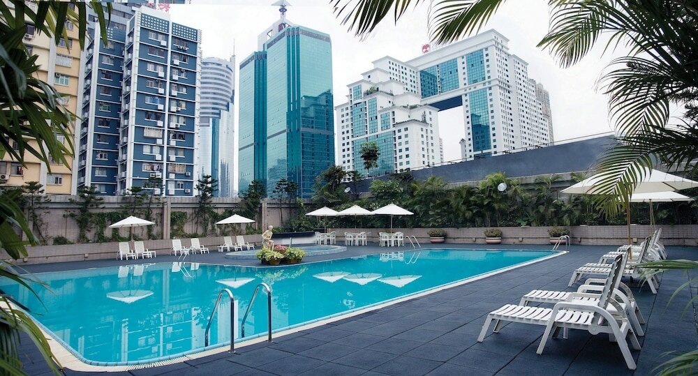 Фото Century Plaza Hotel