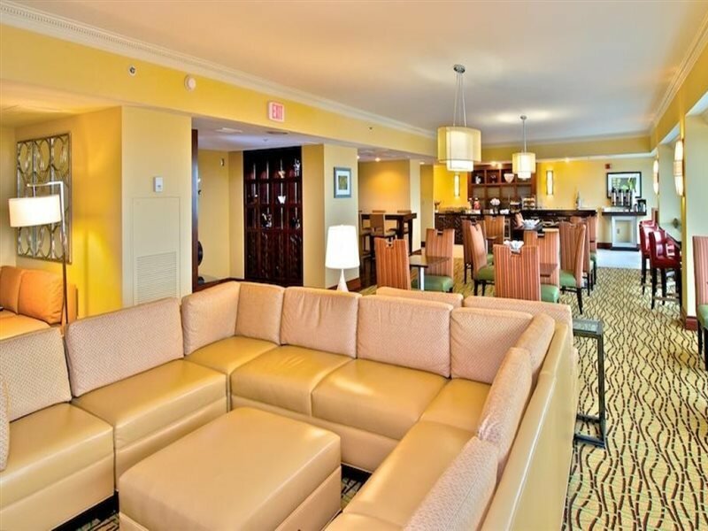 Фото Marriott Anchorage Downtown