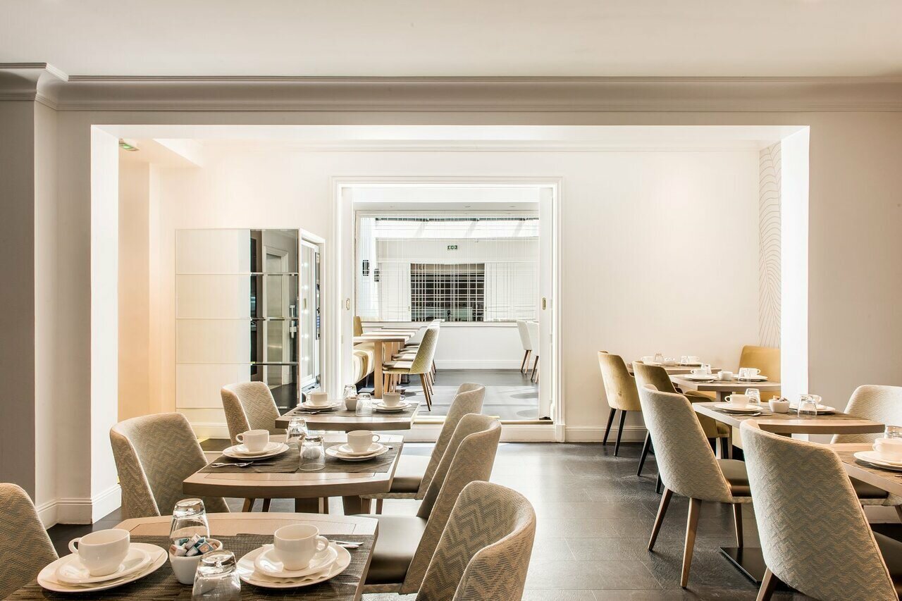 Фото Hôtel Le Royal