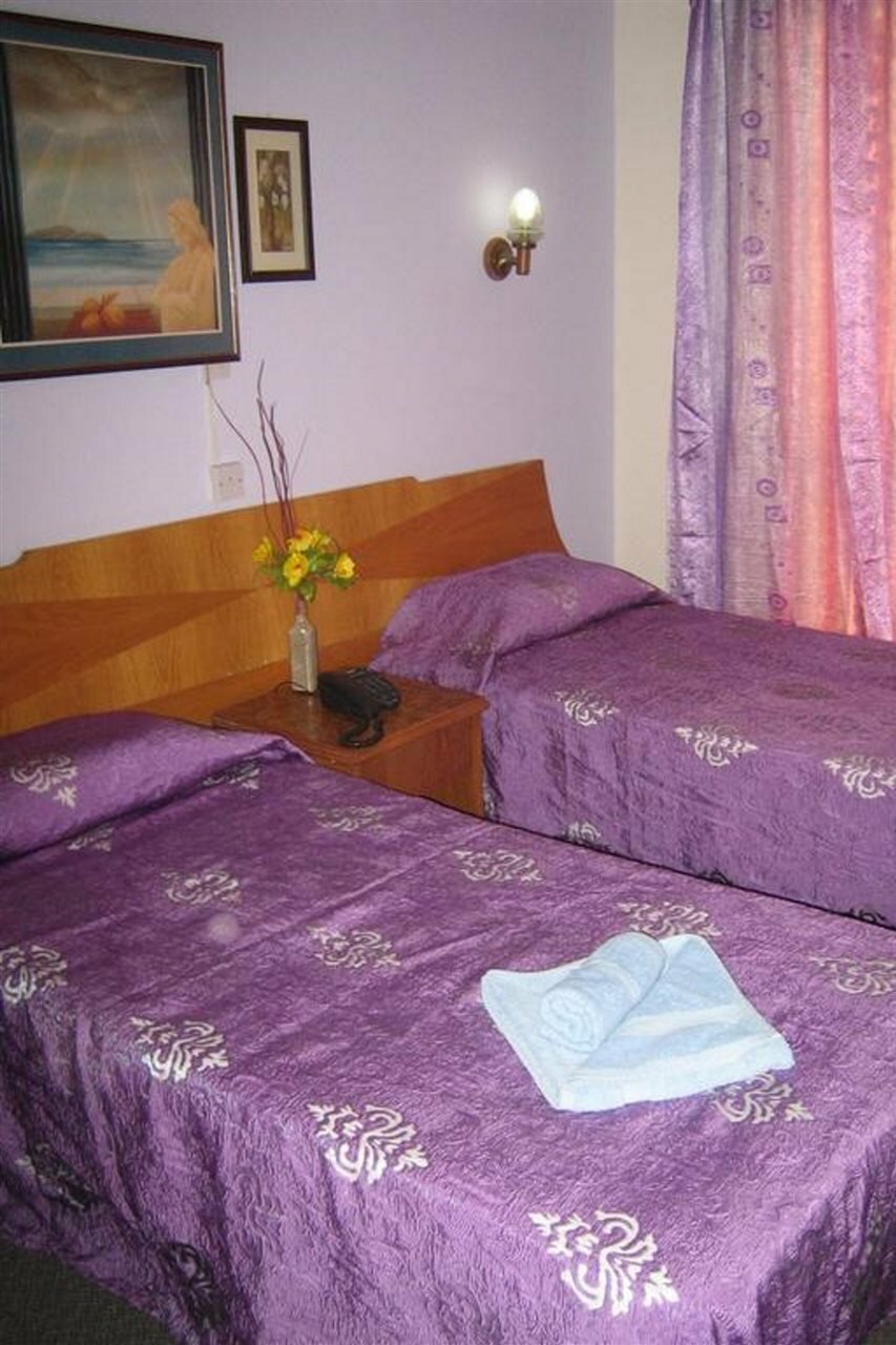 Фото Onisillos Hotel