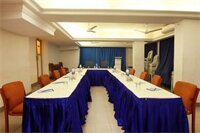 Фото Hotel Roopa