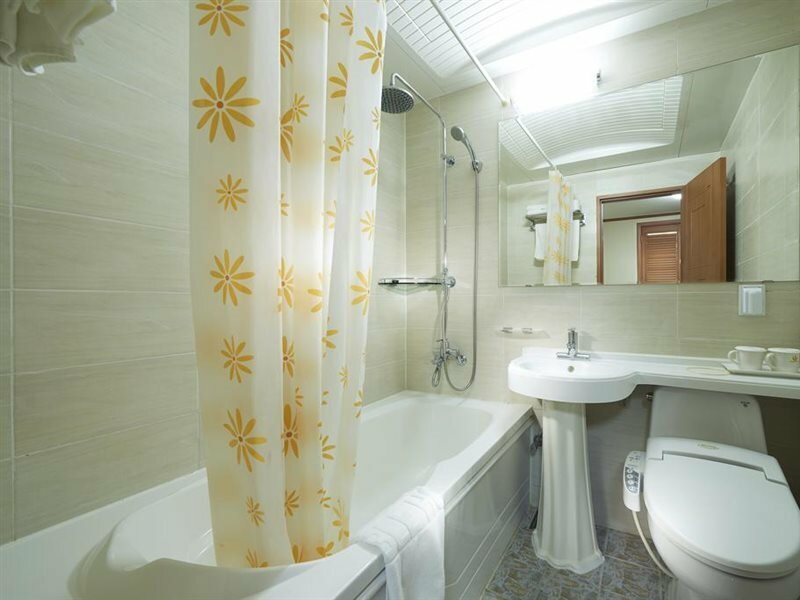 Фото Noble Hotel