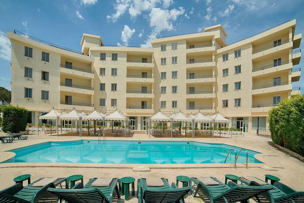 Фото Nh Caltagirone Villa San Mauro