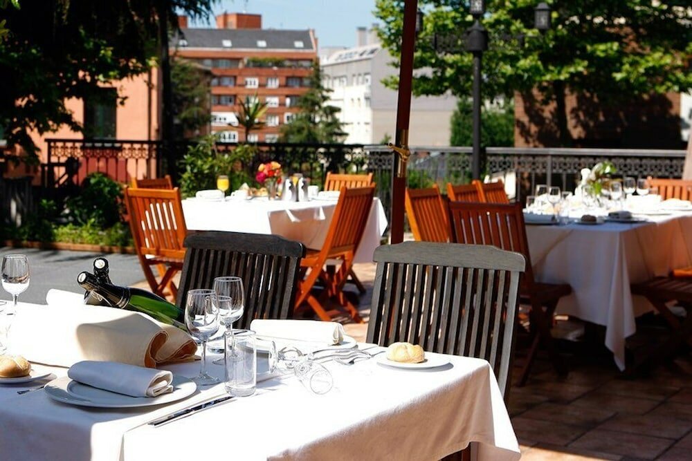 Фото Hotel Alfonso II