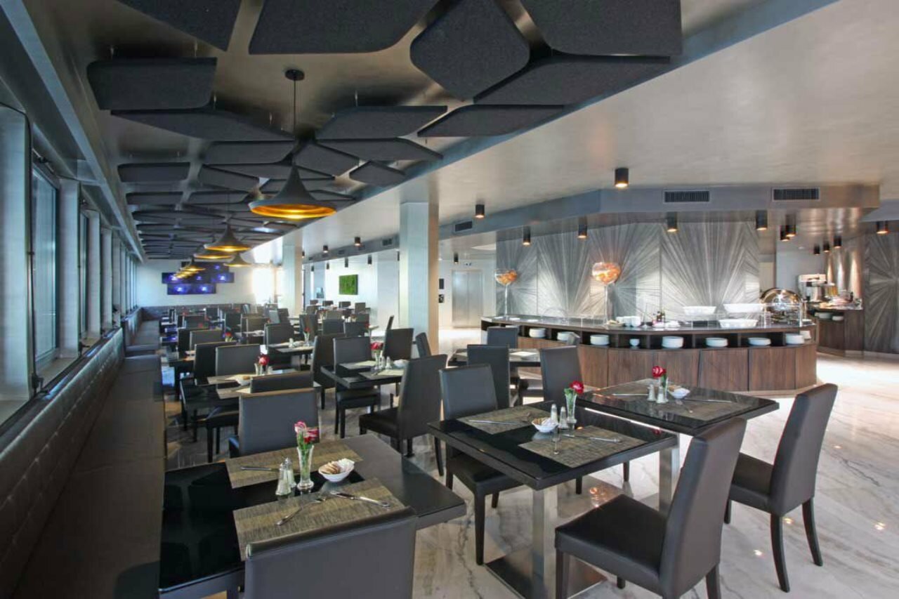 Фото The Hive Hotel