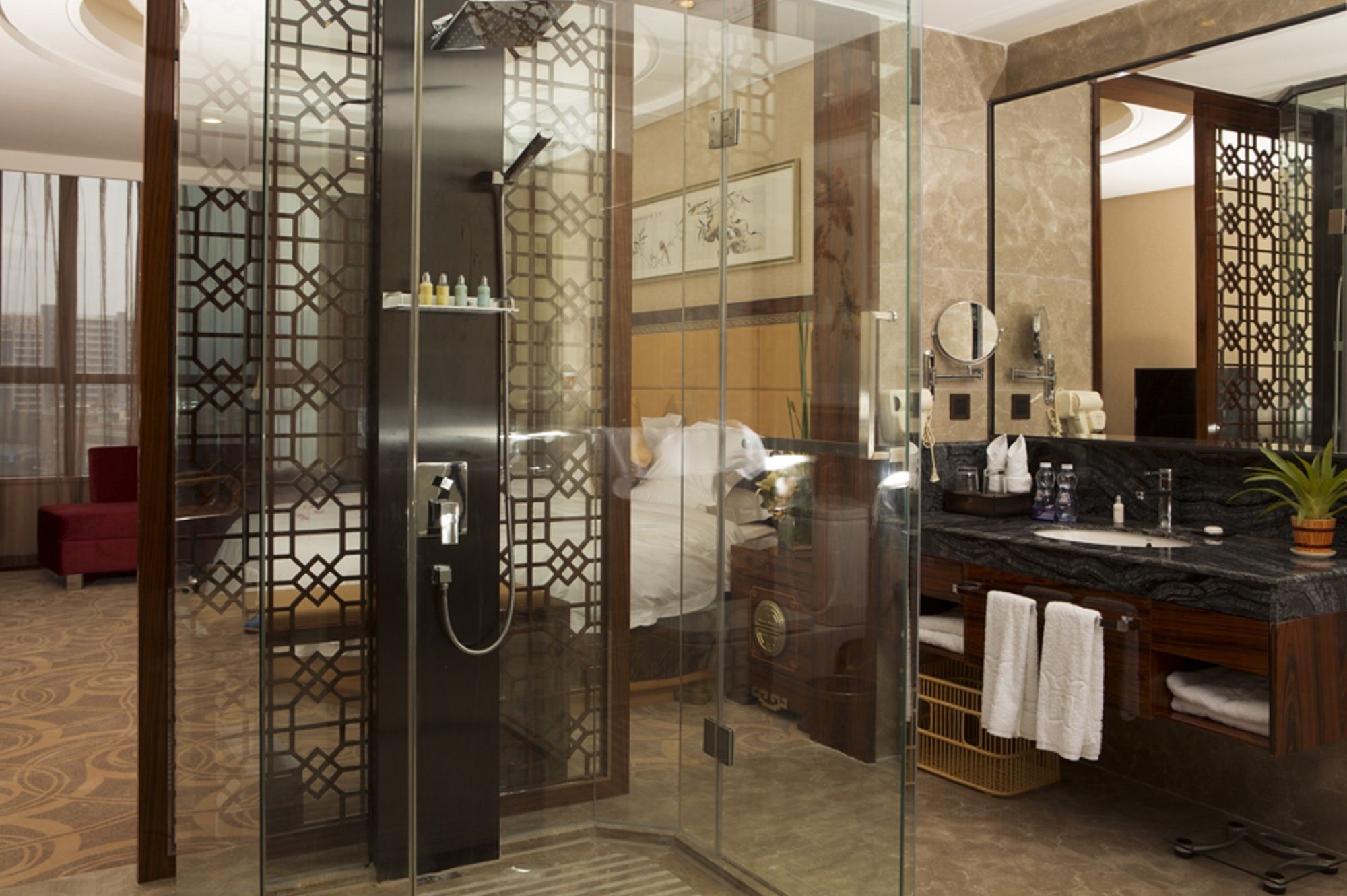 Фото Guangzhou Tongyu International Hotel