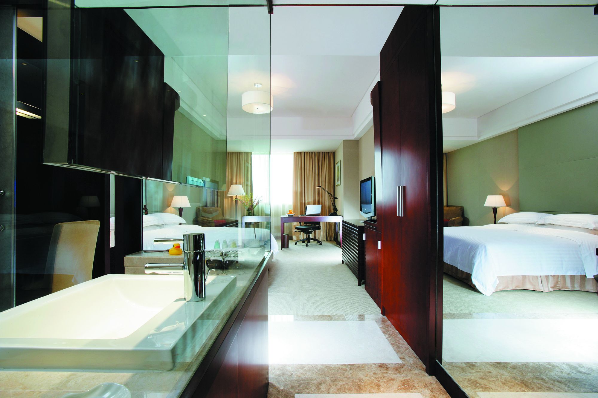 Фото Crowne Plaza Changshu