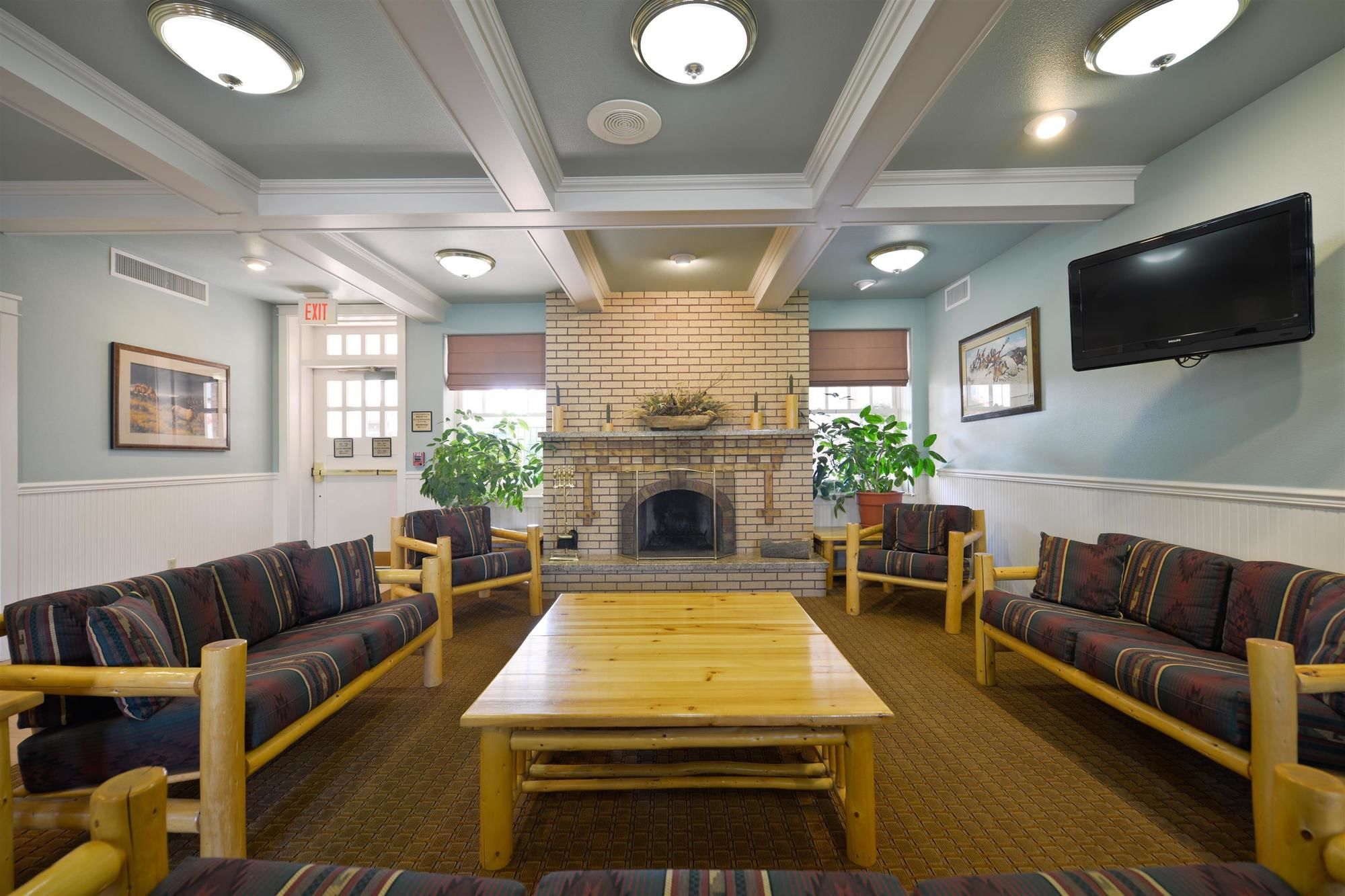 Фото Best Western Plus Plaza Hotel