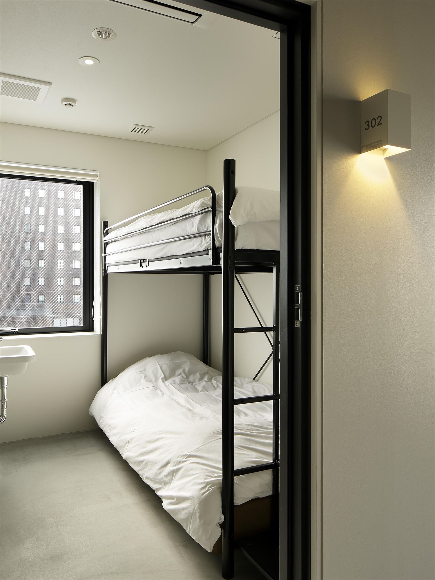 Фото Piece Hostel Kyoto