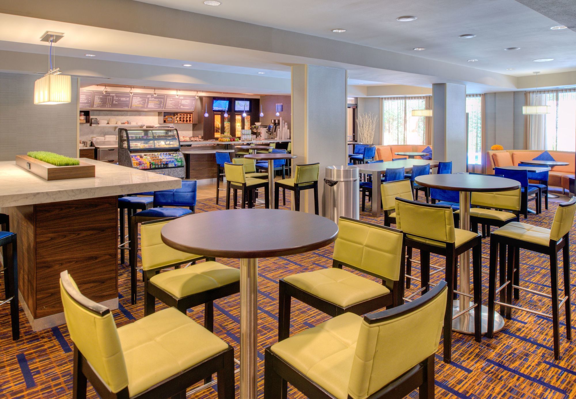 Фото Courtyard by Marriott Tampa North I 75 Fletcher