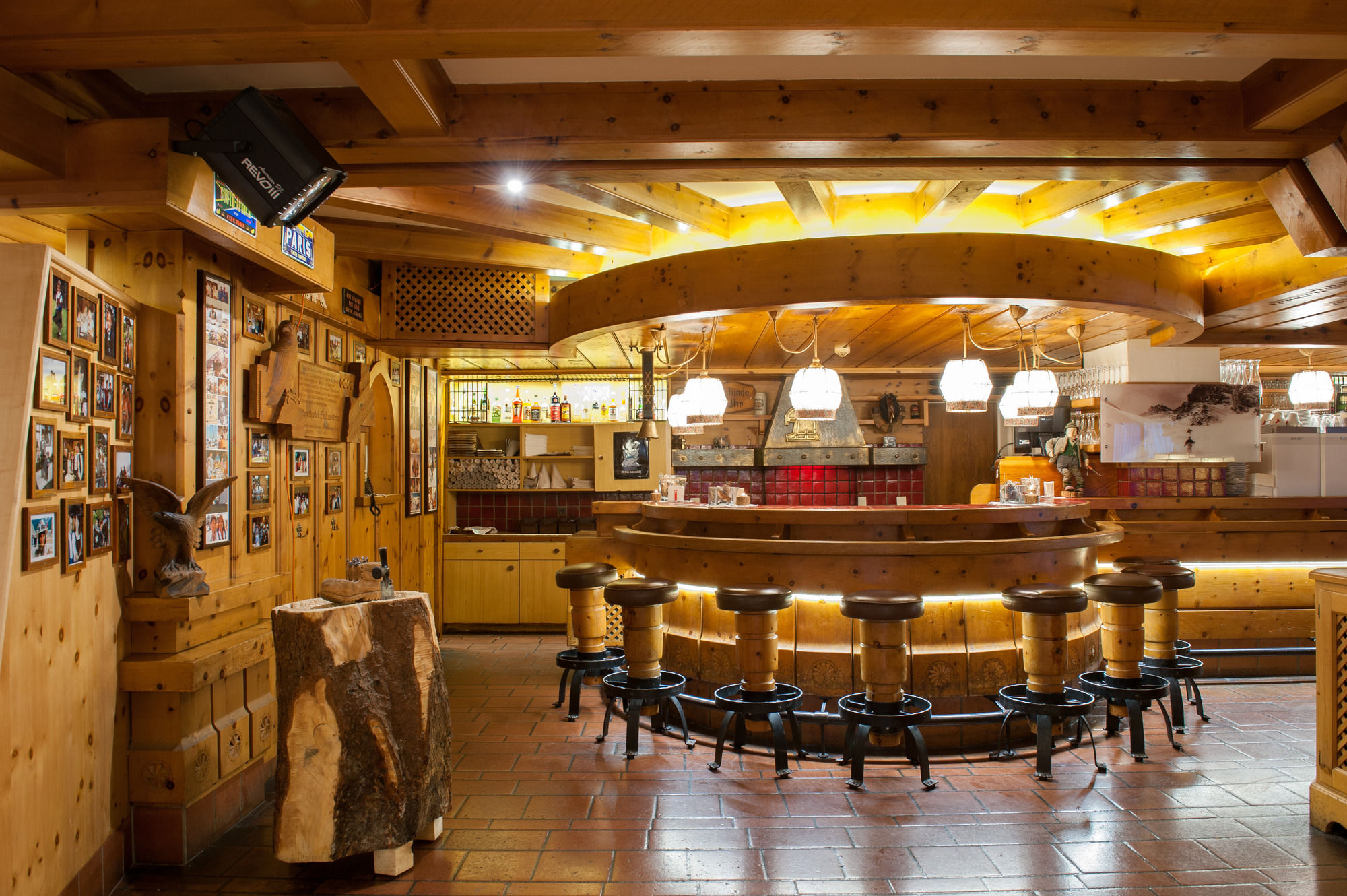 Фото Das Falkenstein