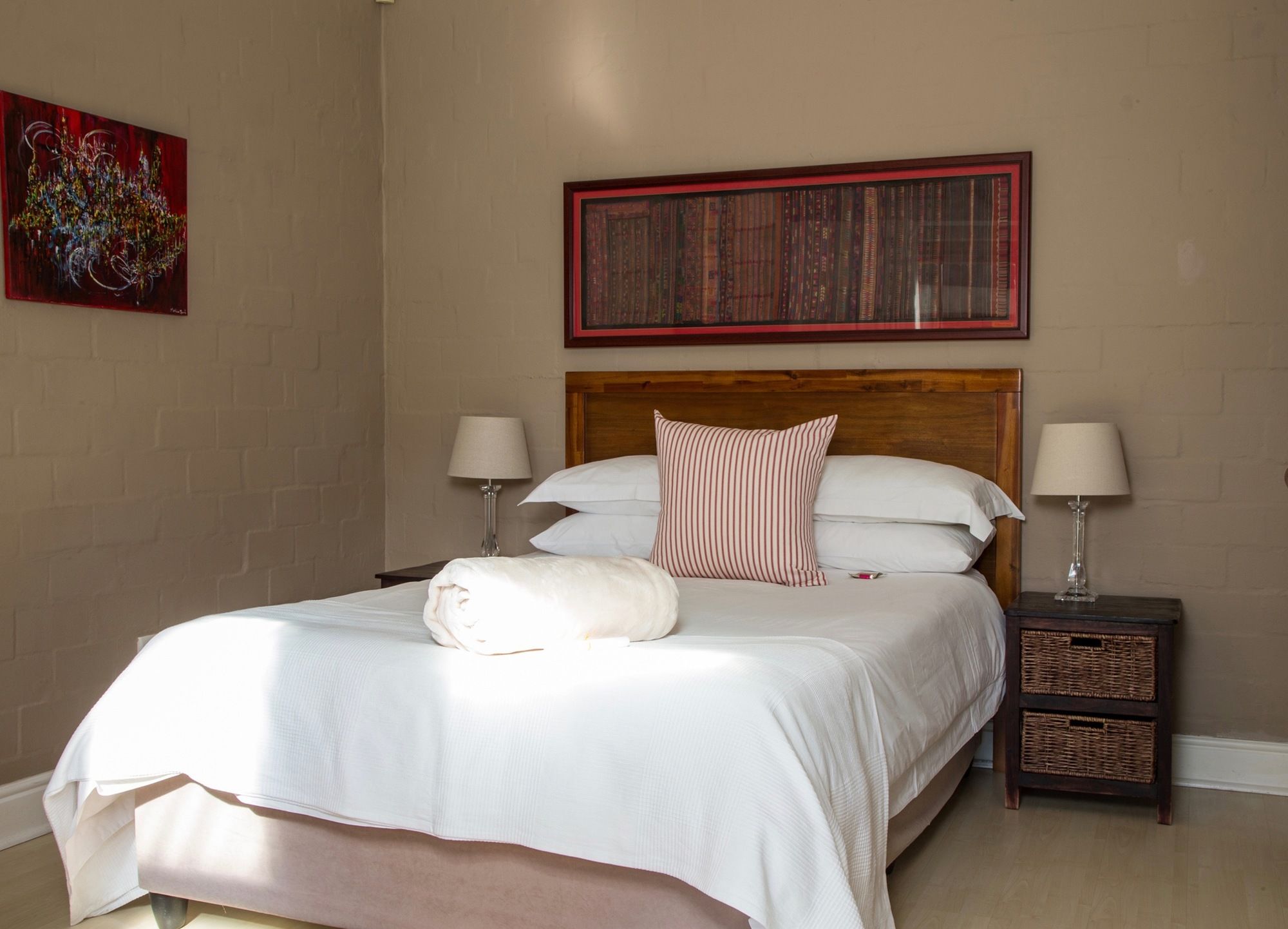 Фото Summit Place Guest House