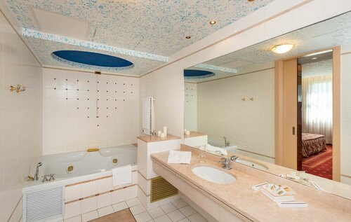 Гостиница SHG Hotel Antonella в Помеции