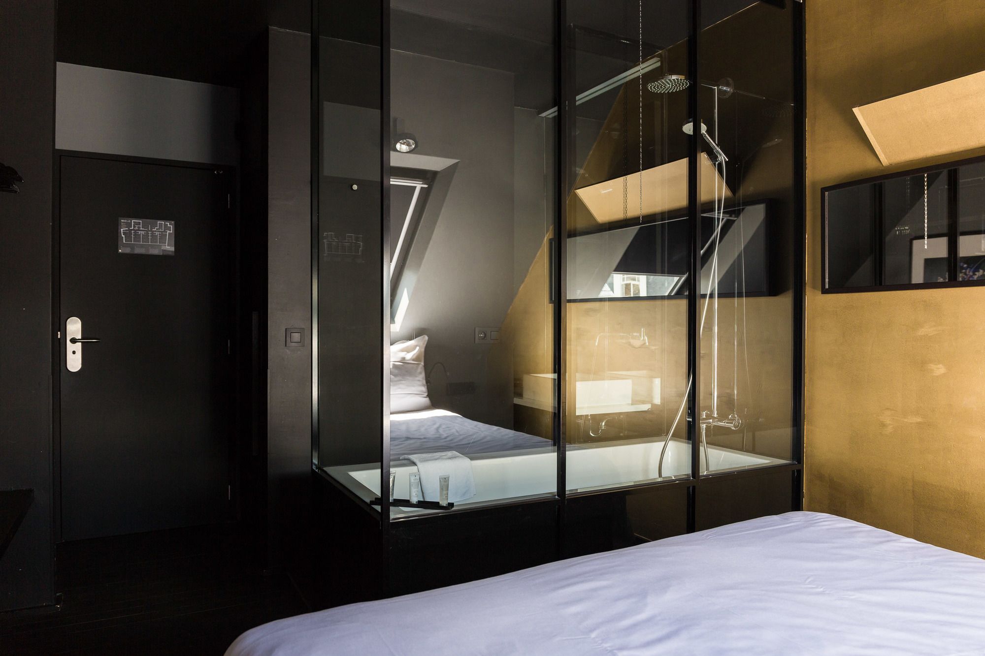 Фото HotelO Kathedral Antwerp