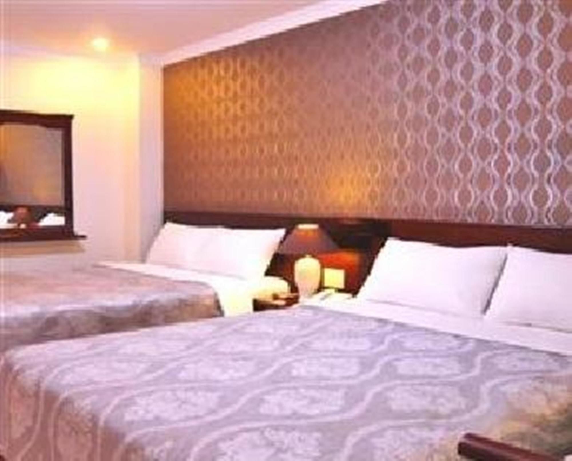 Фото Nice Swan Hotel